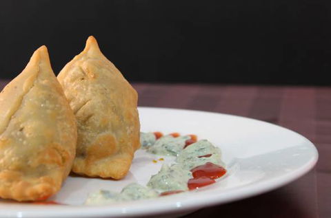 Aromas Of India Restaurant - ACT Tourism 4