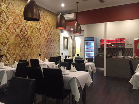 Aromas Of India Restaurant - ACT Tourism 6