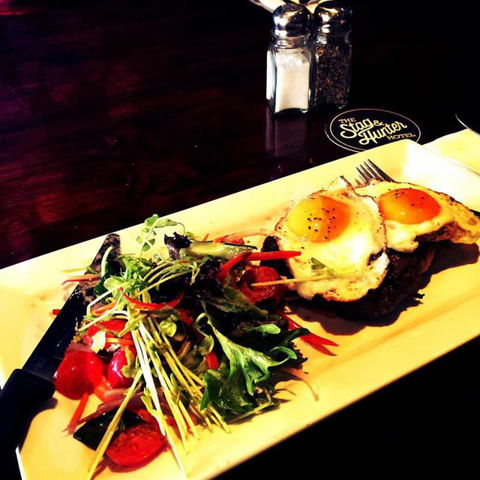 The Stag & Hunter Hotel - ACT Tourism 3