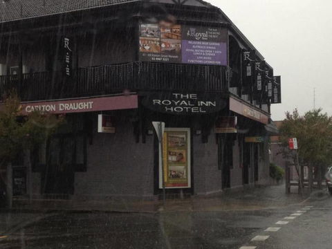 Royal Inn Hotel Waratah - ACT Tourism 0