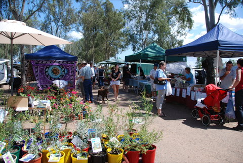 Fernvale Country Markets - ACT Tourism 0