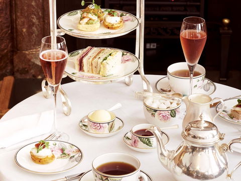 Girls Big Day Out Christmas Party - ACT Tourism 0