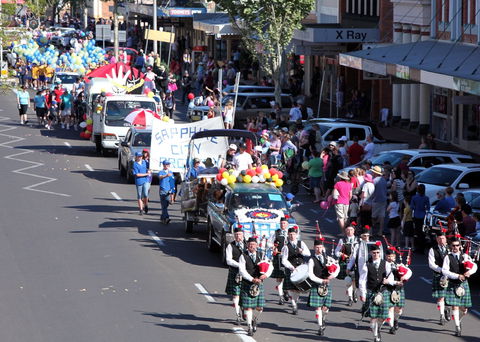 Regional Australia Bank Inverell Sapphire City Festival - ACT Tourism 2
