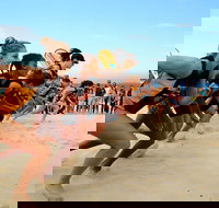 Henry Blooms Bondi Barefoot - ACT Tourism