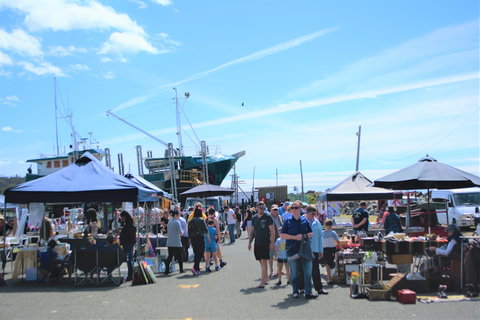 Marine Rescue Ulladulla Wharf Markets - ACT Tourism 0