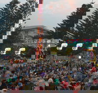 New Years Eve at The Entrance - ACT Tourism