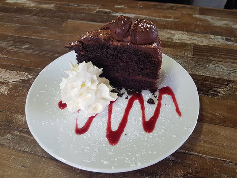 Souvenirs De Aranjuez - ACT Tourism 3