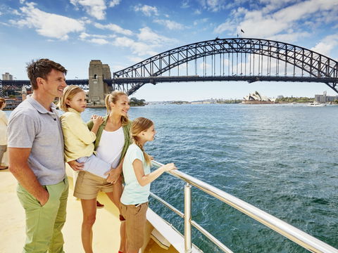 Fathers Day Lunch Cruise - ACT Tourism 1
