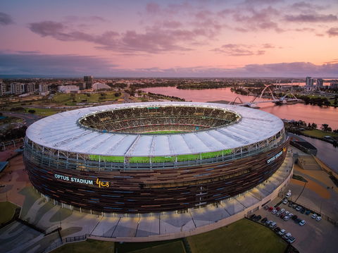 Fremantle Dockers V West Coast Eagles - AFL Round 7 - ACT Tourism 1