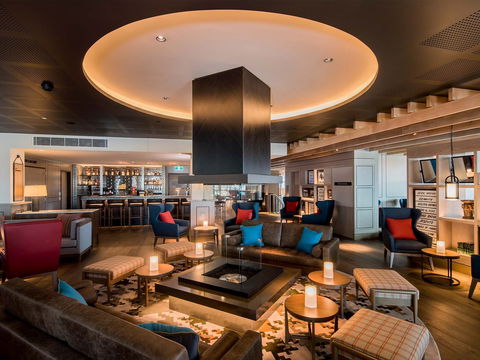 Live Music In 1867 Lounge - ACT Tourism 0