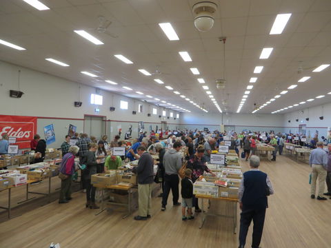 Rotary Club Of Wagga Wagga - Book Fair - ACT Tourism 1