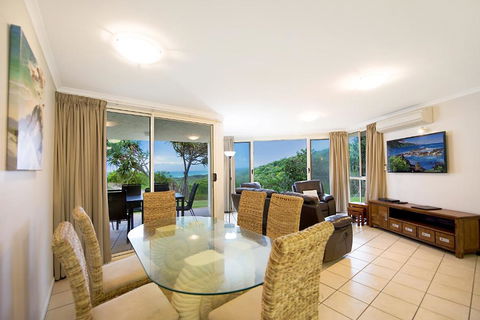 Whale Watch Ocean Beach Resort - ACT Tourism 4