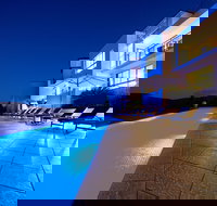 Pinnacles Resort - ACT Tourism