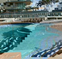 Beachfront Towers - ACT Tourism