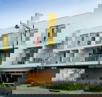 Mawson Lakes Hotel  Function Centre - ACT Tourism