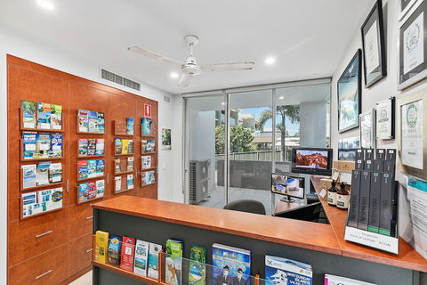 Akama Resort - ACT Tourism 0