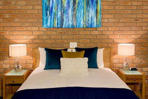 Best Western Coastal Waters Motor Inn - ACT Tourism 6