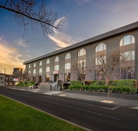 Best Western Plus Travel Inn Hotel - ACT Tourism