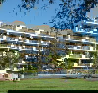 Sails Resort on Golden Beach - ACT Tourism