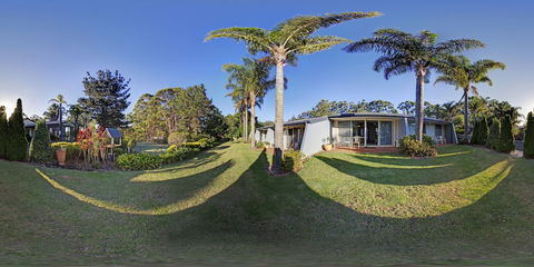 Fairway Motor Inn - ACT Tourism 0