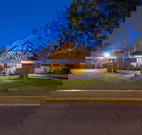 DoubleTree by Hilton Alice Springs - ACT Tourism