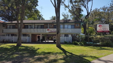 Port Stephens Motel - ACT Tourism 3