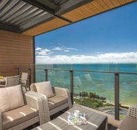 Oaks Redcliffe Mon Komo Suites - ACT Tourism