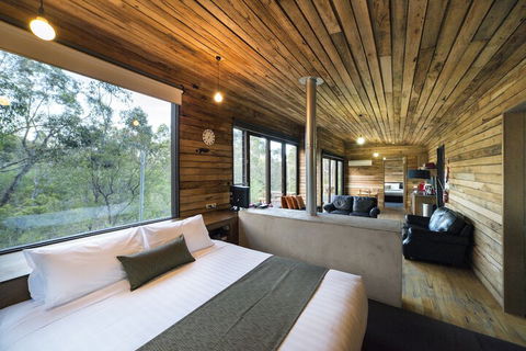 DULC Cabins - ACT Tourism 4