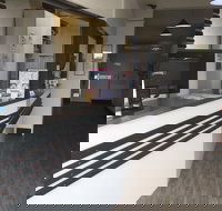 Adina Place Motel Apartments - ACT Tourism