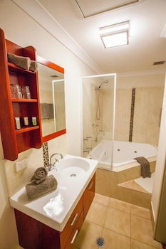 The Esplanade Hotel Port Hedland - ACT Tourism 4