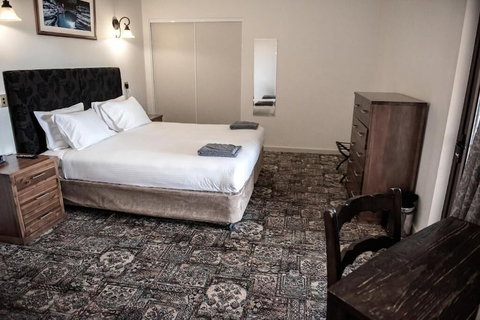 The Esplanade Hotel Port Hedland - ACT Tourism 6