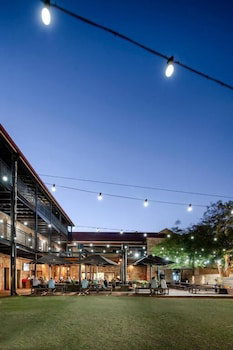 The Esplanade Hotel Port Hedland - ACT Tourism 2