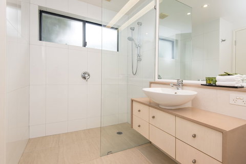 Noosa Springs Golf Resort & Spa - ACT Tourism 5