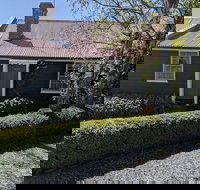 Alice's Cottages - ACT Tourism