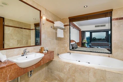 Arkaba Hotel - ACT Tourism 3