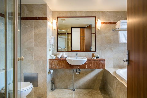 Arkaba Hotel - ACT Tourism 6