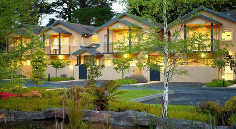 Falls Mountain Retreat - ACT Tourism 1