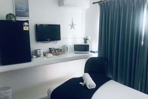 Ocean Breeze Motel - ACT Tourism 6