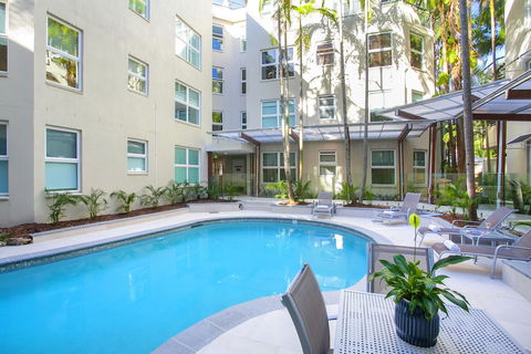 The Emerald Resort Noosa - ACT Tourism 3