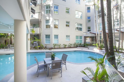 The Emerald Resort Noosa - ACT Tourism 2