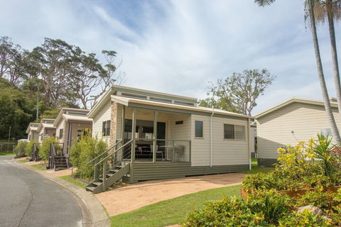 Halifax Holiday Park - ACT Tourism 1