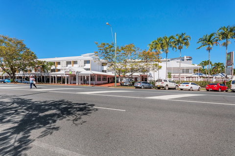 Ibis Styles Cairns - ACT Tourism 2