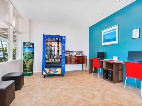 Ibis Styles Cairns - ACT Tourism 1