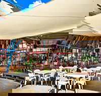 Kingfisher Bay Resort - ACT Tourism