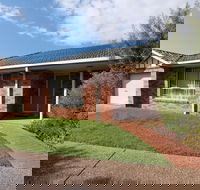 Best Western Ambassador Motor Inn  Apartments - ACT Tourism