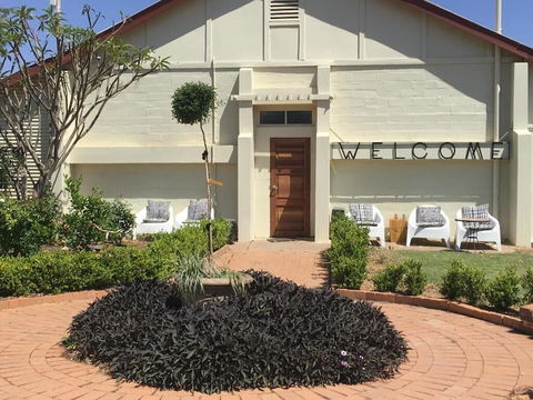 Club Boutique Hotel Cunnamulla - ACT Tourism 0