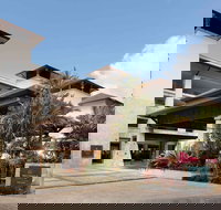 Pullman Palm Cove Sea Temple Resort and Spa - ACT Tourism