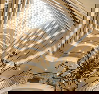 Central Cosmo Apartments - ACT Tourism