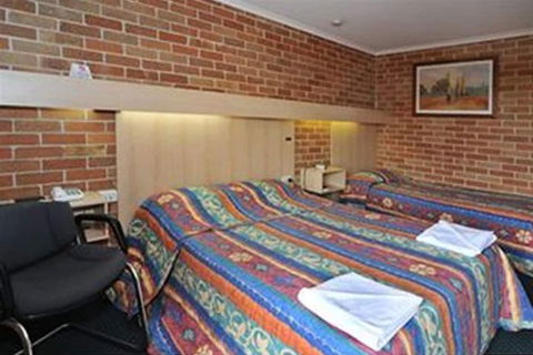 Windsor Terrace Motel - ACT Tourism 5