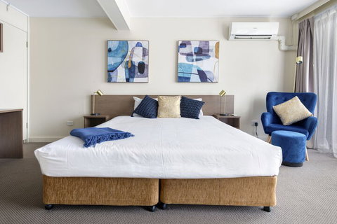 The Metropolitan Springhill - ACT Tourism 7